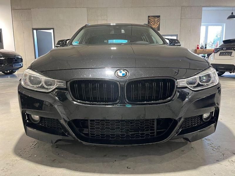 Gebraucht BMW 318 M Sport 143 PS (105 kW) 2014 Schwarz Kombi