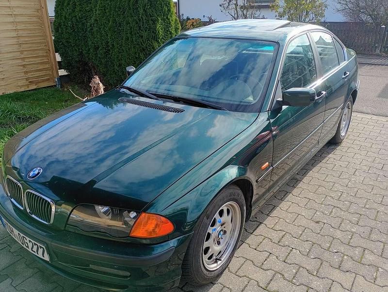 Gebraucht BMW 320 150 PS (110 kW) 1998 Limousine