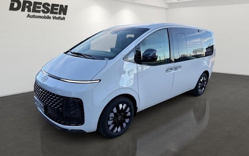 Neu Hyundai Staria Signature 225 PS (165 kW) 2025 Weiss Van / Kleinbus