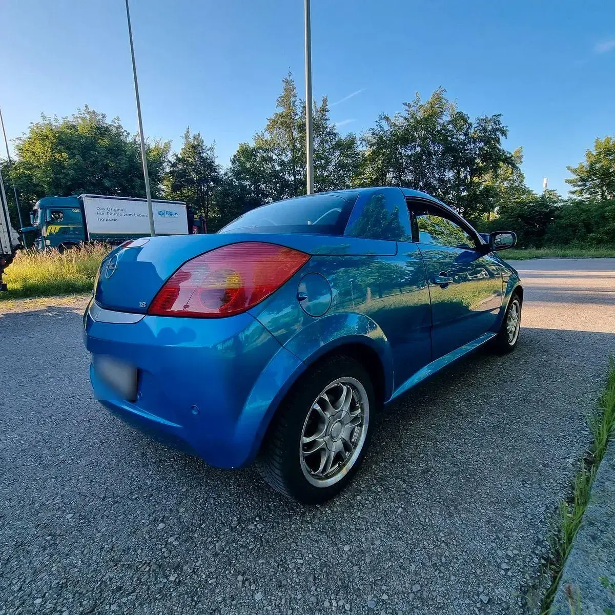 Gebraucht Opel Tigra Sport 125 PS (91 kW) 2006 Blau Cabrio