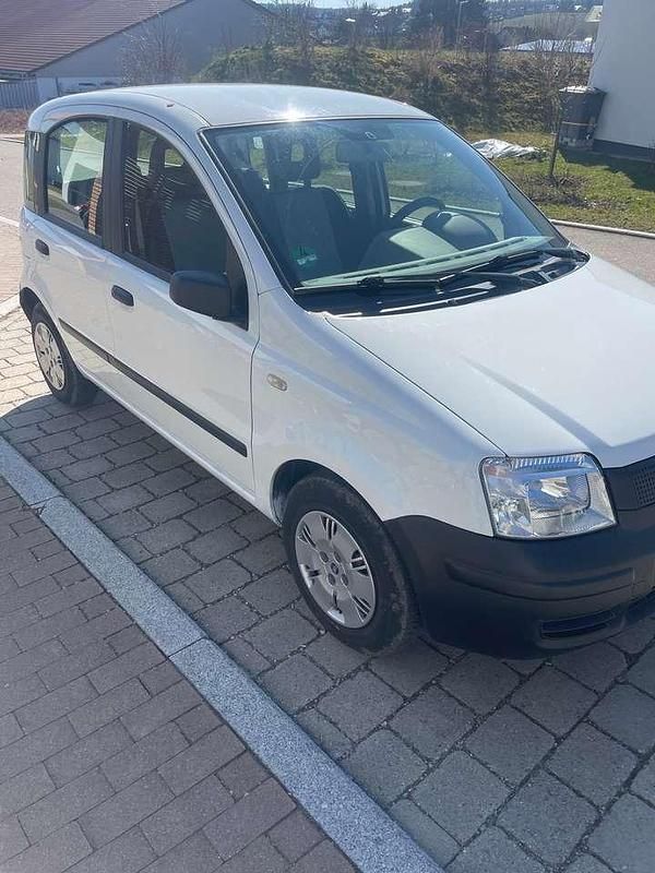 Weiß Gebraucht 2003 Fiat Panda Dynamic Kombi | 1.250 € (Guter Preis) - Bild 1/2