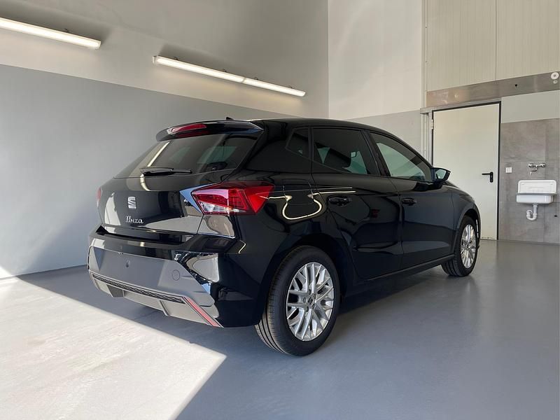 Neu Seat Ibiza CONNECT 80 PS (58 kW) 2026 [0e0e] midnight schwarz metallic [0e0e] midnight schwarz metallic Kleinwagen
