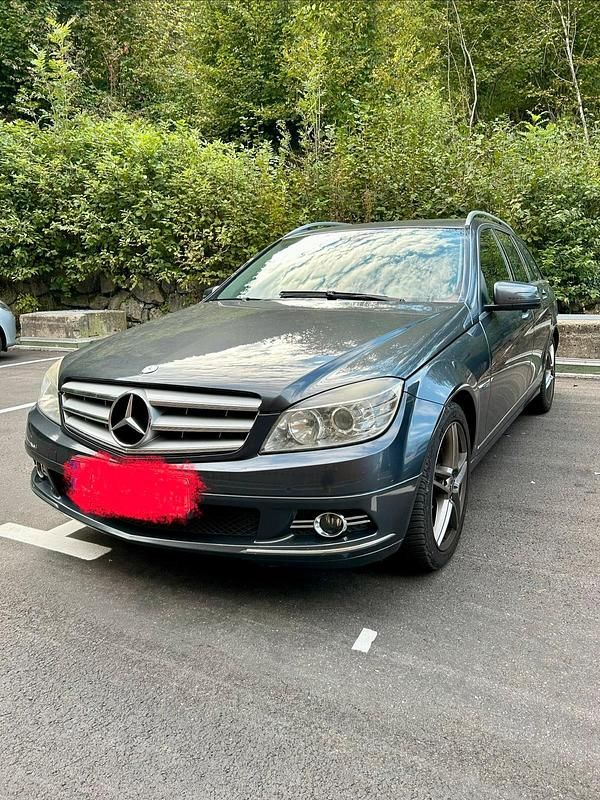 Grau Gebraucht 2010 Mercedes C250 Kombi | 6.300 € (Etwas zu teuer) - Bild 1/4