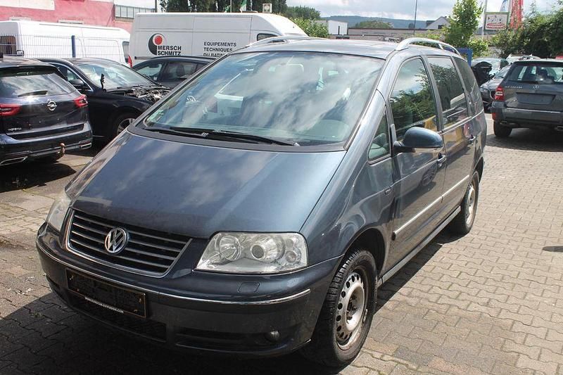 Gebraucht VW Sharan Goal 116 PS (85 kW) 2004 Grau Van / Kleinbus