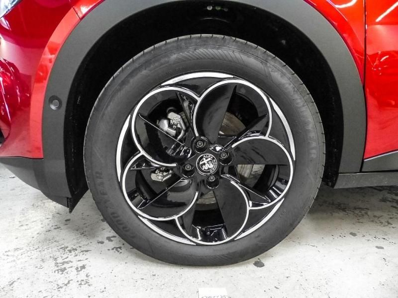 Gebraucht Alfa Romeo Junior Edizione Speciale 114 kW (156 PS) 2024 Rosso brera SUV