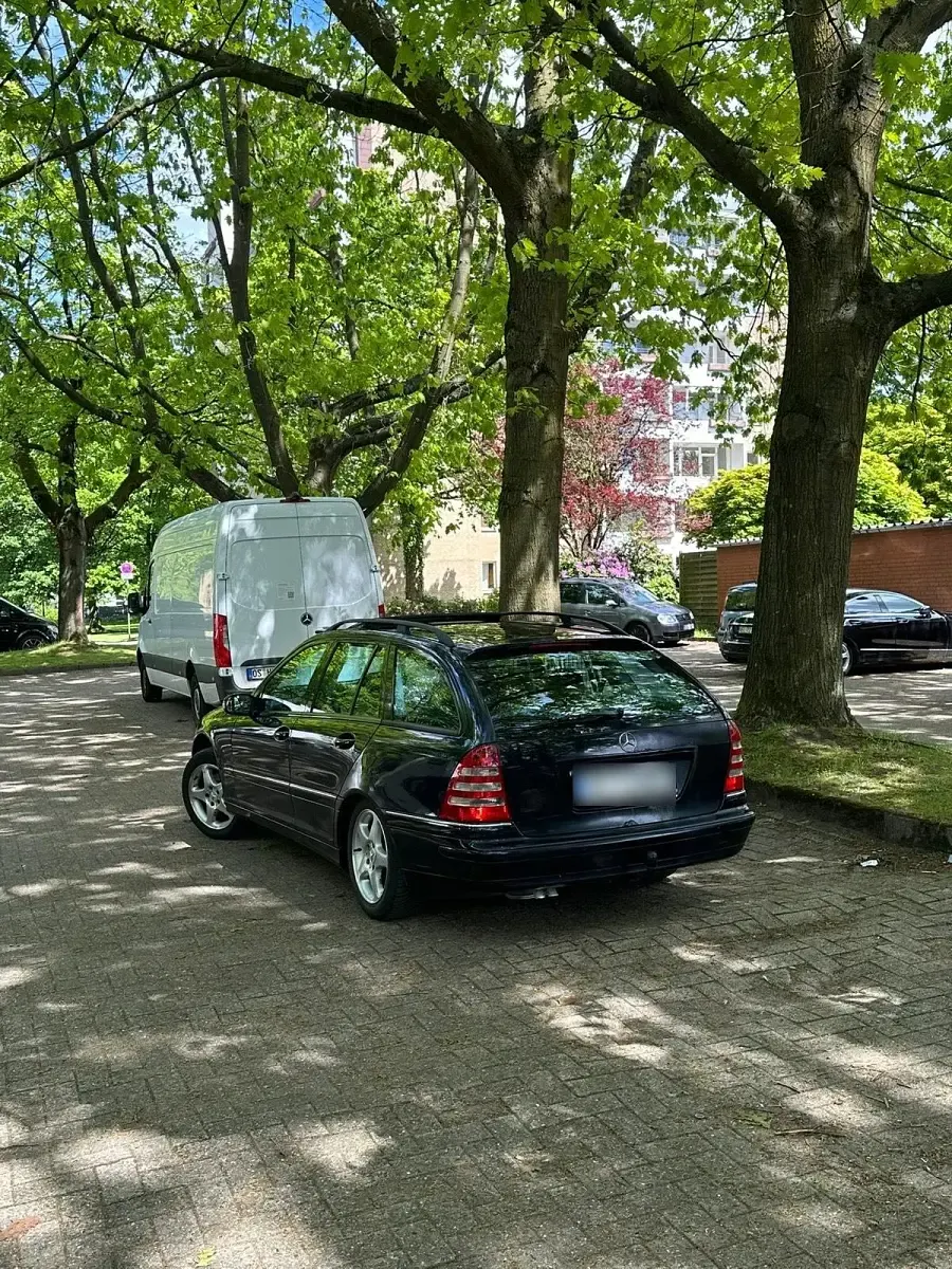 Usata Mercedes C180 129 CV (94 kW) 2002 Blu Station wagon