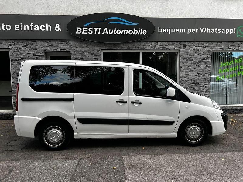 Weiß Gebraucht 2012 Citroën Jumpy Tendance Van / Kleinbus | 7.999 € (Guter Preis) - Bild 1/4
