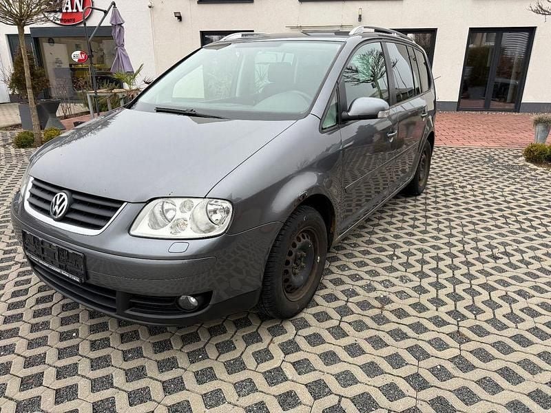Gebraucht VW Touran 105 PS (77 kW) 2005 Grau Van / Kleinbus