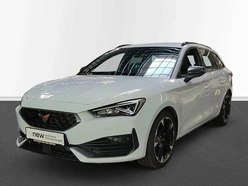 Weiß Gebraucht 2022 Cupra Leon Kombi | 26.880 € (Guter Preis) - Bild 1/4
