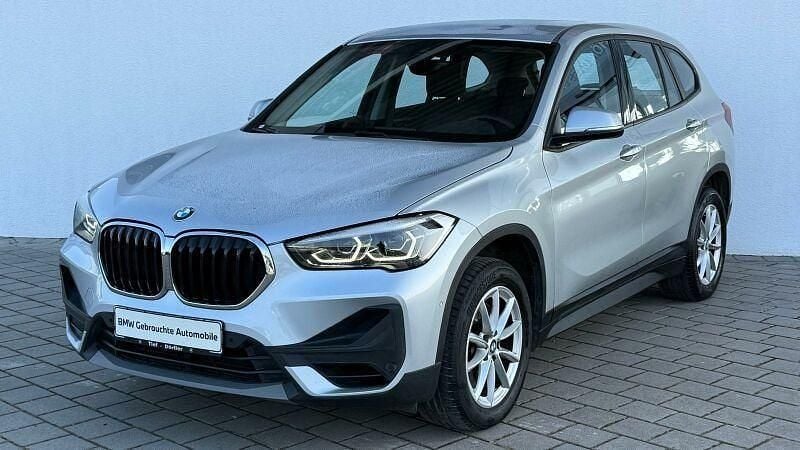 Gebraucht BMW X1 192 PS (141 kW) 2020 Glaciersilber metallic SUV
