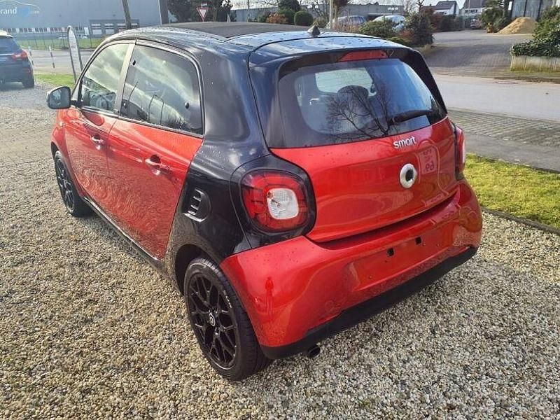 Gebraucht Smart ForFour Prime 71 PS (52 kW) 2014 Rot Kleinwagen