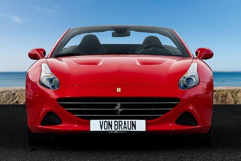 Gebraucht Ferrari California 560 PS (411 kW) 2015 Rot Cabrio