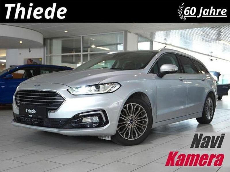 Gebraucht Ford Mondeo Titanium 150 PS (110 kW) 2022 Silber metallic Limousine