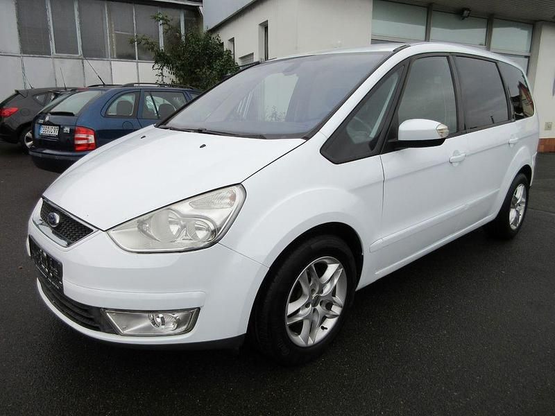Weiß Gebraucht 2008 Ford Galaxy Trend Van / Kleinbus | 2.250 € (Superpreis) - Bild 1/4