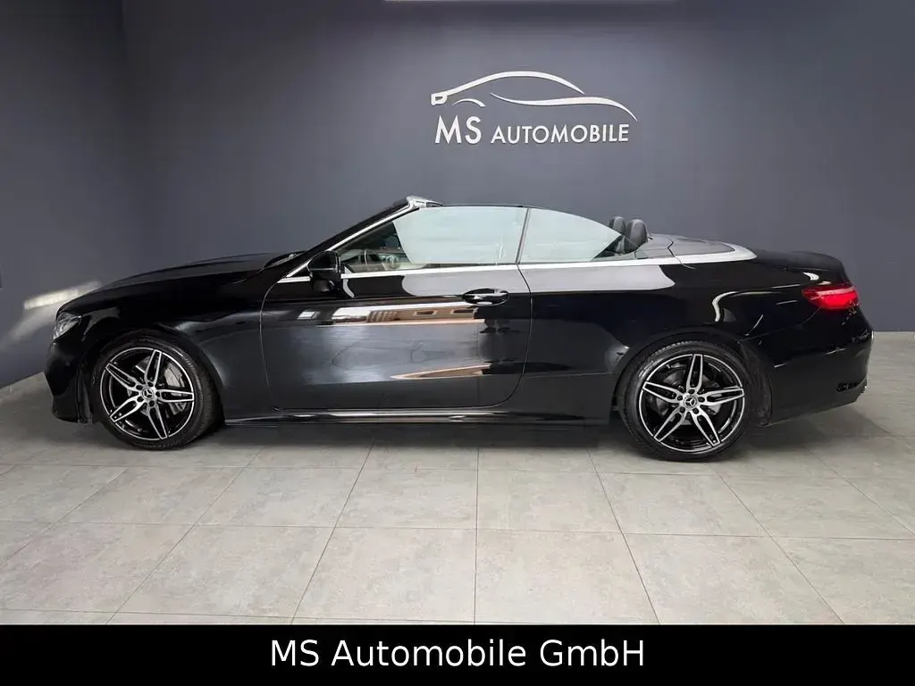 Gebraucht Mercedes E220 AMG line 194 PS (142 kW) 2018 Schwarz Cabrio