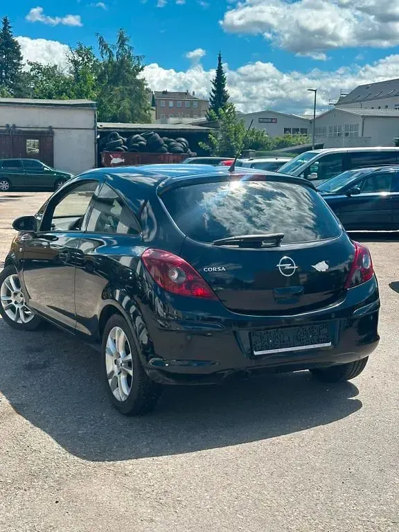 Gebraucht Opel Corsa Sport 80 PS (58 kW) 2009 Schwarz Kleinwagen