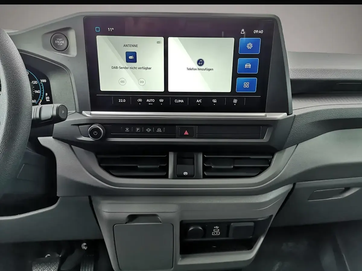 Neu VW T7 100 kW (136 PS) 2026 Grau Van