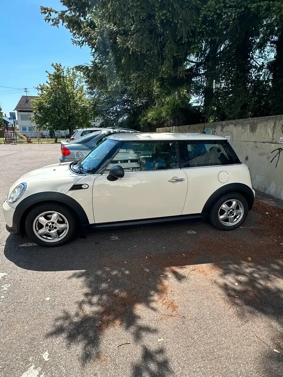 Gebraucht Mini Cooper Coupé 75 PS (55 kW) 2012 Weiß Coupé