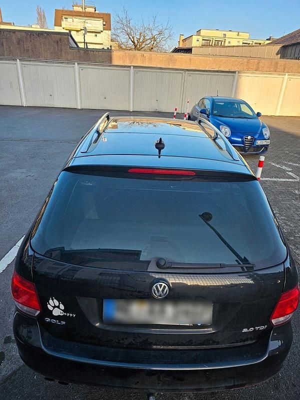 Gebraucht VW Golf VII Match 140 PS (102 kW) 2013 Schwarz Limousine