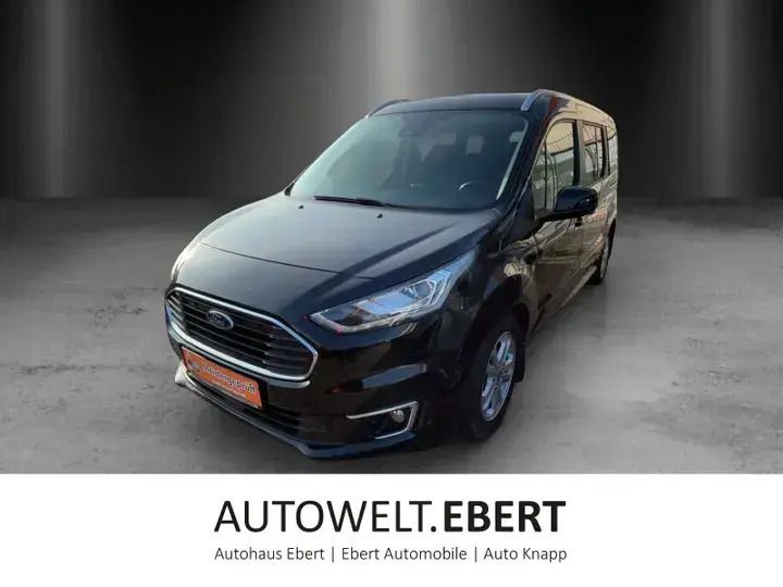 Iridiumschwarz Gebraucht 2018 Ford Tourneo Connect Titanium Van / Kleinbus | 21.790 € (Etwas zu teuer) - Bild 1/4