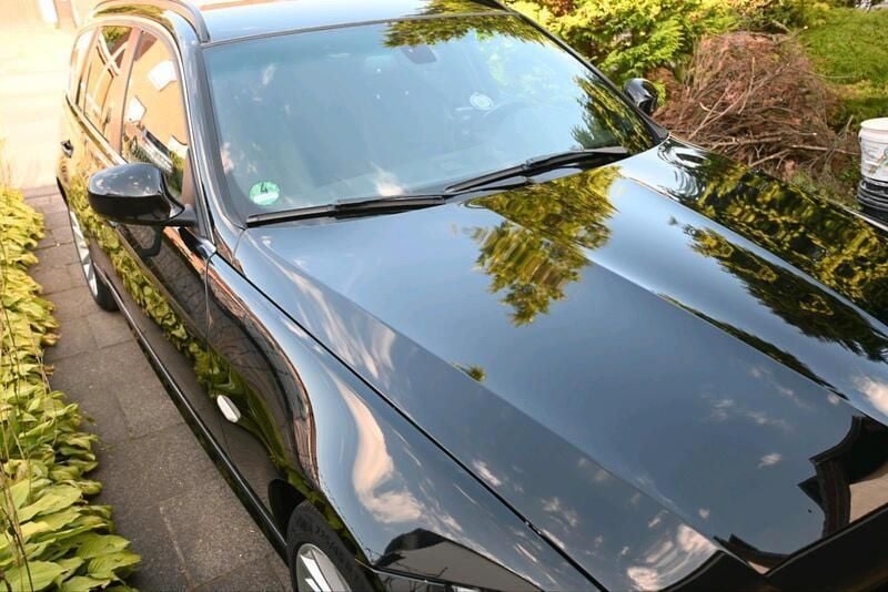 Schwarz Gebraucht 2011 BMW 325 Kombi | 8.500 € (Fairer Preis) - Bild 1/4