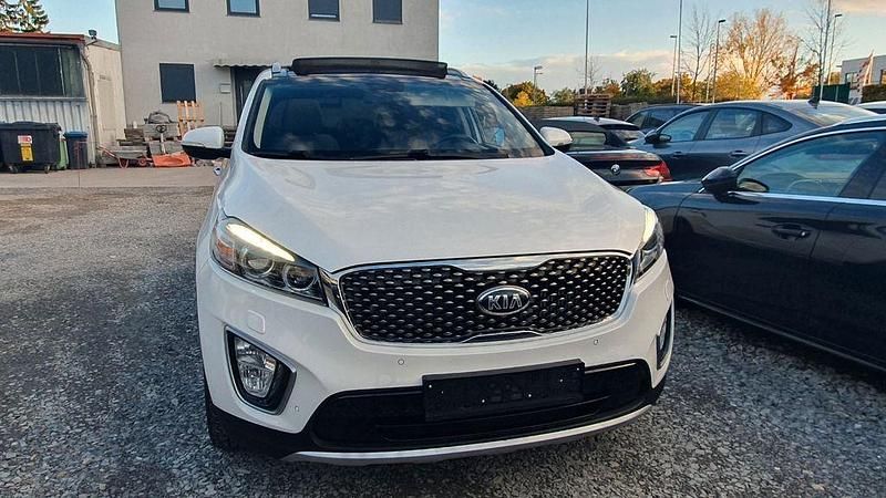 Weiß Gebraucht 2016 Kia Sorento Vision SUV | 20.000 € (Fairer Preis) - Bild 1/4