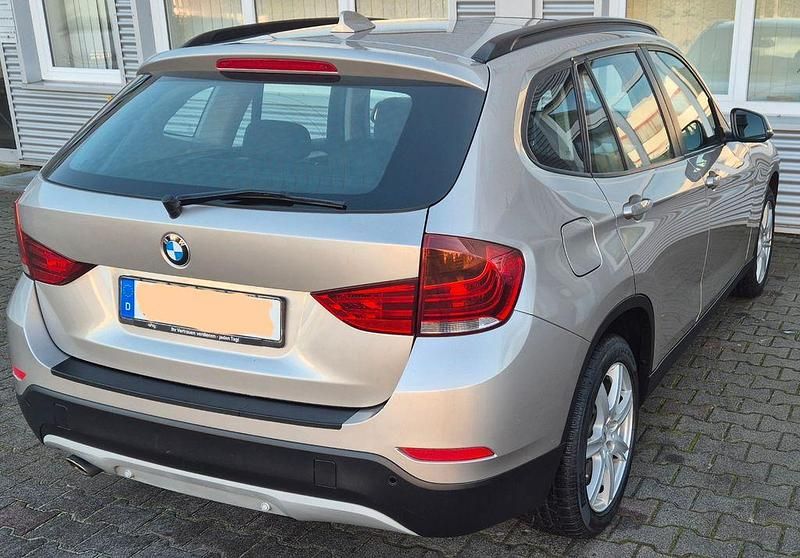 Gebraucht BMW X1 Sport Line 184 PS (135 kW) 2012 Silber SUV