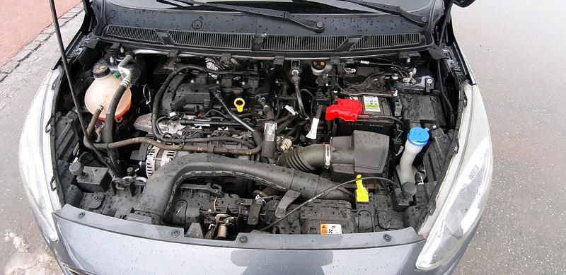 Gebraucht Ford Ka Plus 85 PS (62 kW) 2019 Grau Kleinwagen