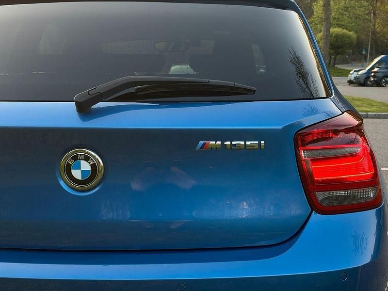 Gebraucht BMW M135 M Performance 320 PS (235 kW) 2013 Blau Kleinwagen