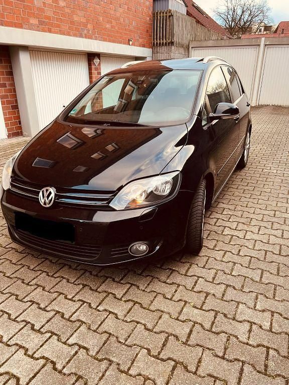 Gebraucht VW Golf Plus Cross Team 105 PS (77 kW) 2011 Schwarz Van / Kleinbus