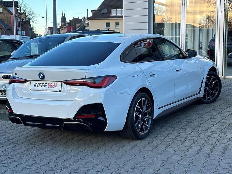 Gebraucht BMW i4 Performance 400 kW (544 PS) 2023 Weiß Limousine