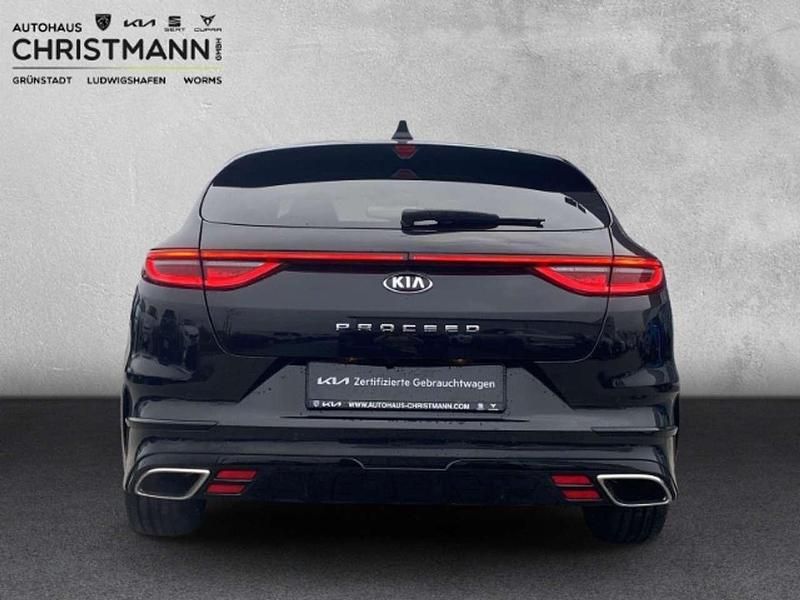 Gebraucht Kia ProCeed Comfort 204 PS (150 kW) 2021 Black pearl Kombi