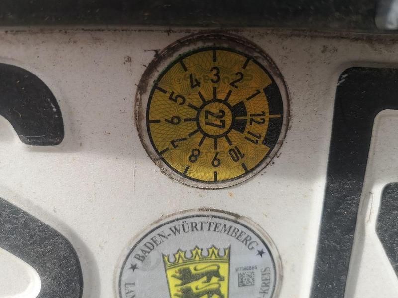 Gebraucht Volvo V60 136 PS (100 kW) 2013 Schwarz Kombi