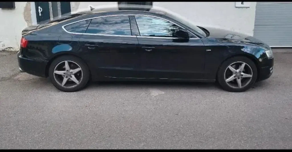 Gebraucht Audi A5 Sportback S-Line 179 PS (131 kW) 2010 Schwarz Kleinwagen