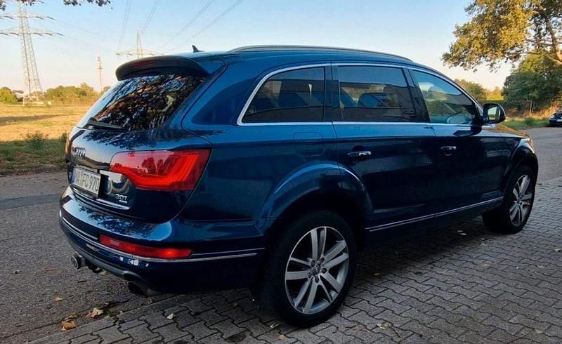 Gebraucht Audi Q7 Premium Plus 333 PS (244 kW) 2014 Blau SUV