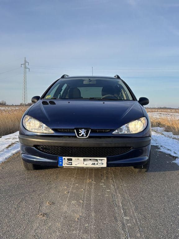 Gebraucht Peugeot 206 68 PS (50 kW) 2004 Schwarz Kombi