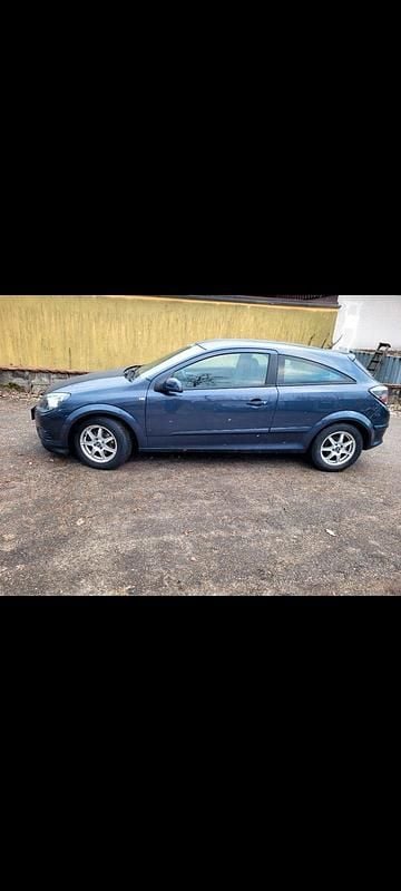 Gebraucht Opel Astra GTC 105 PS (77 kW) 2006 Blau Coupé