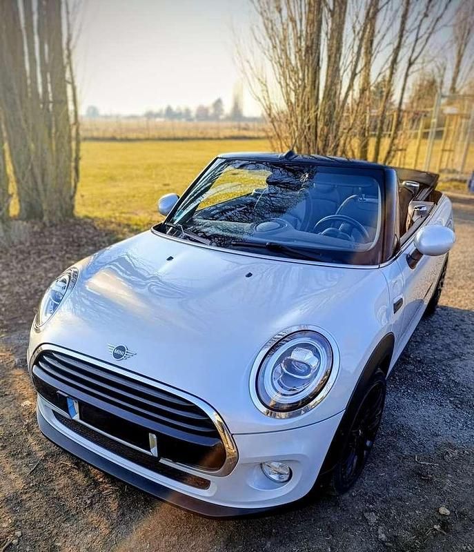 Gebraucht Mini Cooper D Cabriolet 116 PS (85 kW) 2018 Grau Cabrio