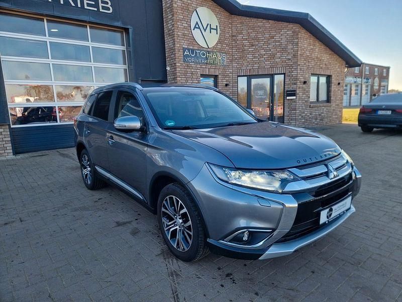 Grau Gebraucht 2018 Mitsubishi Outlander SUV | 14.890 € (Guter Preis) - Bild 1/4