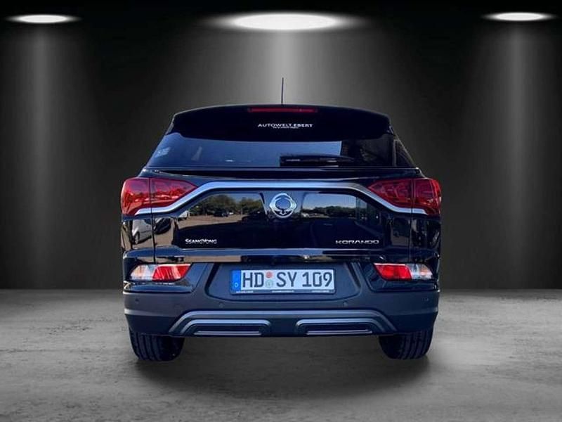Gebraucht SsangYong Korando Quartz 163 PS (119 kW) 2022 Schwarz SUV