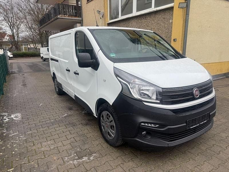 Gebraucht Fiat Talento 120 PS (88 kW) 2021 Weiß Van / Kleinbus