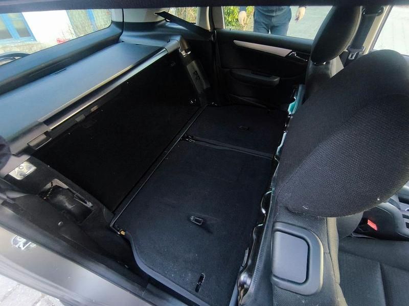 Gebraucht Mercedes B170 116 PS (85 kW) 2005 Grau Van / Kleinbus