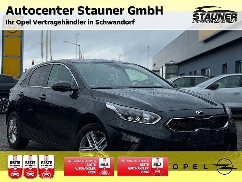 Schwarz Gebraucht 2021 Kia Ceed Kleinwagen | 18.980 € (Guter Preis) - Bild 1/4