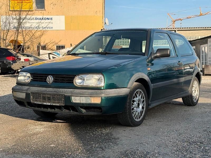 Grün Gebraucht 1996 VW Golf III GT Kleinwagen | 1.990 € - Bild 1/4