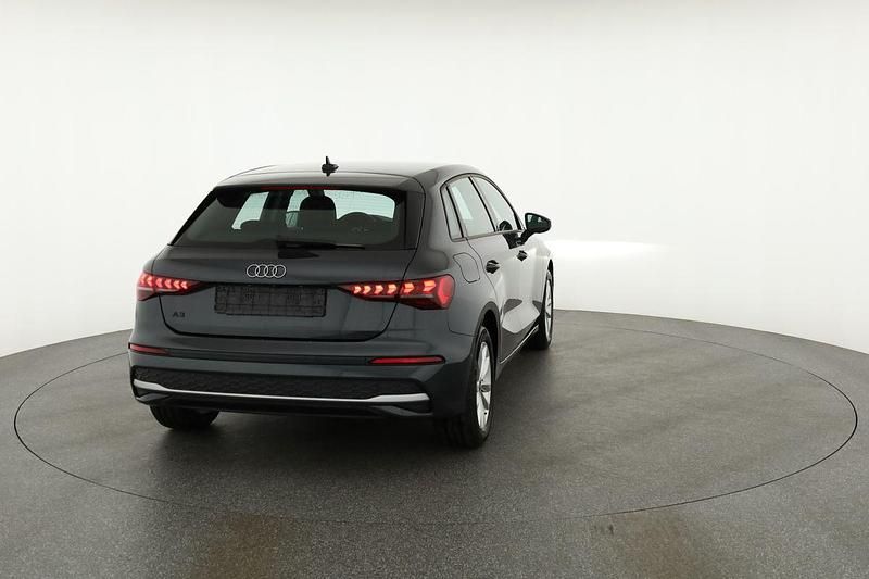 Neu Audi A3 Ambiente 2026 Manhattan grau metallic