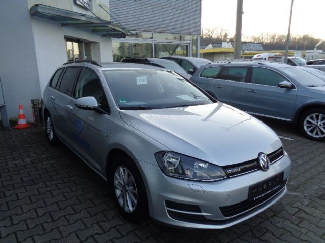 Gebraucht VW Golf VII Comfortline 110 PS (80 kW) 2014 Silber metallic Kombi