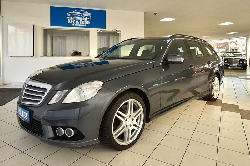 Gebraucht Mercedes E200 184 PS (135 kW) 2010 Grau Kombi
