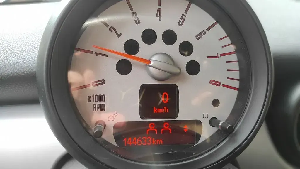 Brugt Mini ONE 75 HK (55 kW) 2012 Sølv Hatchback