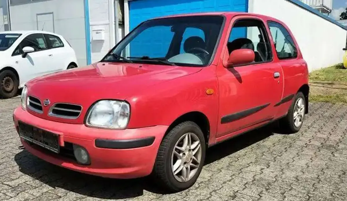 Gebraucht Nissan Micra 54 PS (39 kW) 1998 Rot Kleinwagen