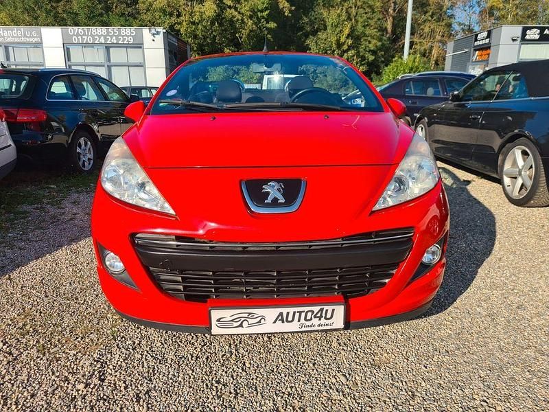 Gebraucht Peugeot 207 CC Access 120 PS (88 kW) 2012 Rot Cabrio
